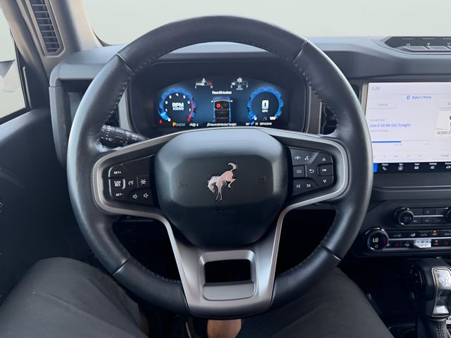 Used 2025 Gray Metallic Ford Badlands image 18