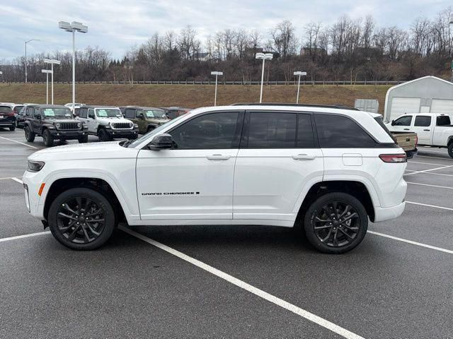 new 2026 Jeep Grand Cherokee car, priced at $48,935