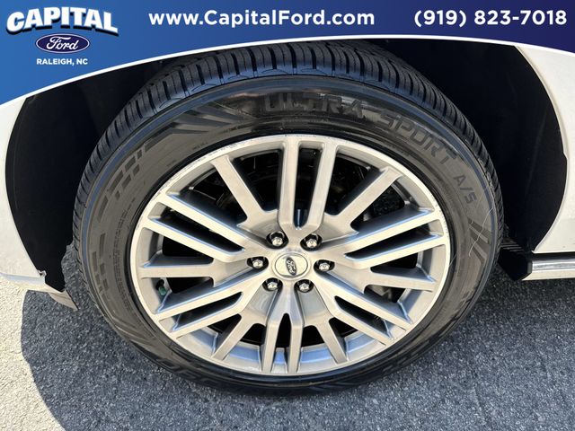 Used 2023 White Ford Platinum image 13