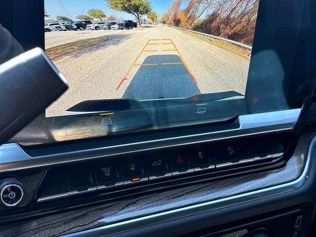 Used 2024 White Chevrolet LT image 25