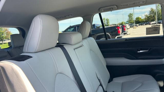 New 2026 Toyota Grand Highlander SUV