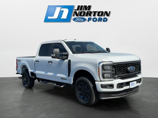 2023 Ford F-250 Super Duty XL Crew Cab 4WD