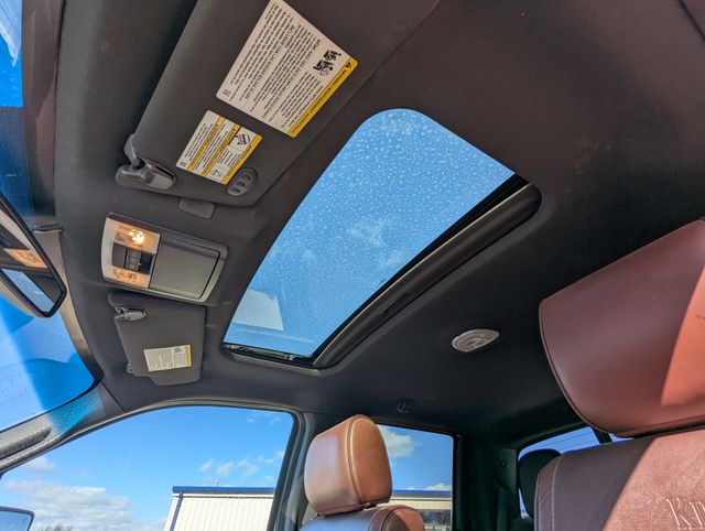 2014 White Platinum Clearcoat Metallic Ford F-150 King Ranch 4X4 Truck