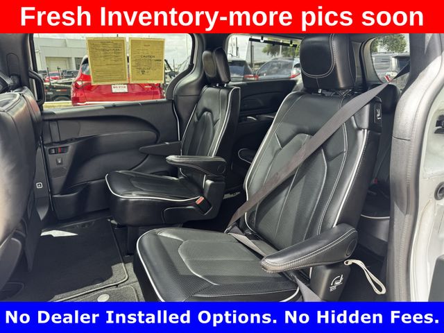 2025 Chrysler Pacifica Limited White at Big Star Chrysler Jeep Dodge Ram 