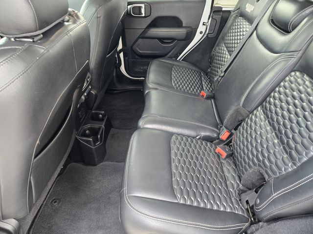 2021 Jeep Wrangler Unlimited Sahara photo