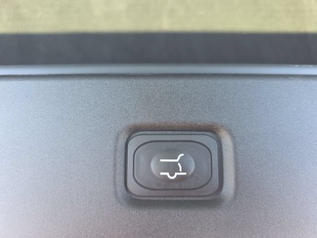 New 2027 Agate Black Metallic Ford MAX Active image 15