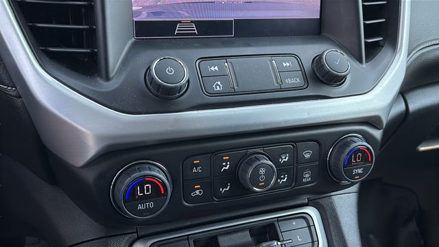 Used 2023 Silver GMC SLE image 29
