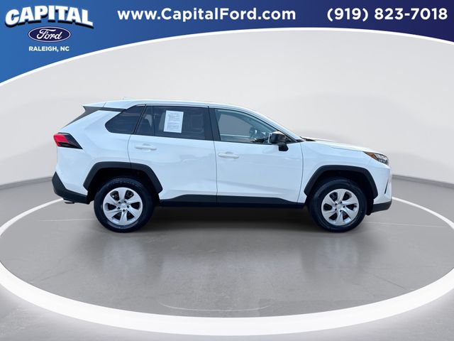 Used 2025 Ice Toyota LE image 9