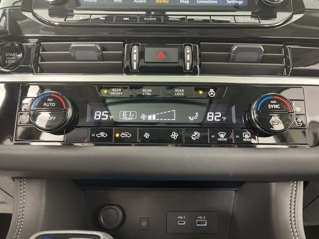 2025 Everest White Pearl Tricoat Nissan Pathfinder Platinum 4X4 SUV