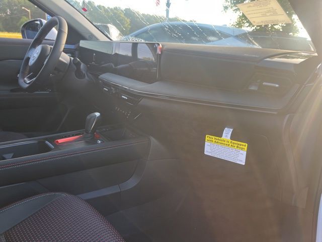 New 2025 White Nissan SR image 23