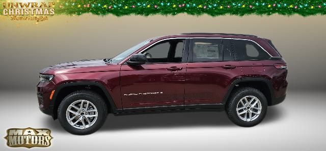 2024 Jeep Grand Cherokee Laredo 4