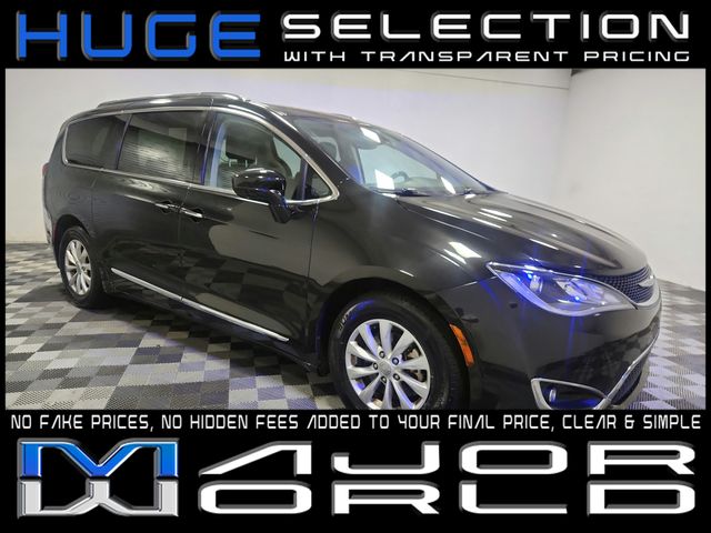 2019 Chrysler Pacifica Touring L FWD