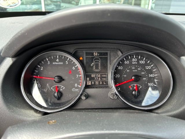 Used 2011 White Nissan SV image 21