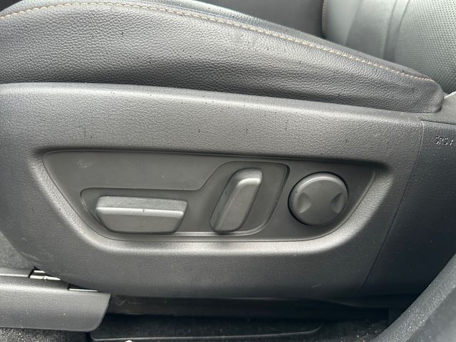 Used 2024 Blue Mazda Preferred image 16