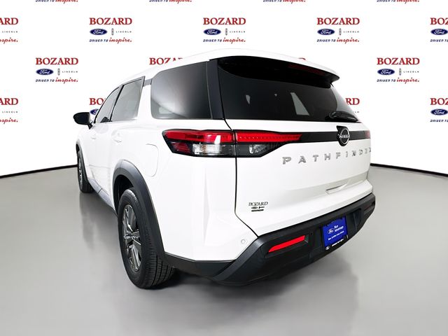 2022 Glacier White Nissan Pathfinder S FWD SUV
