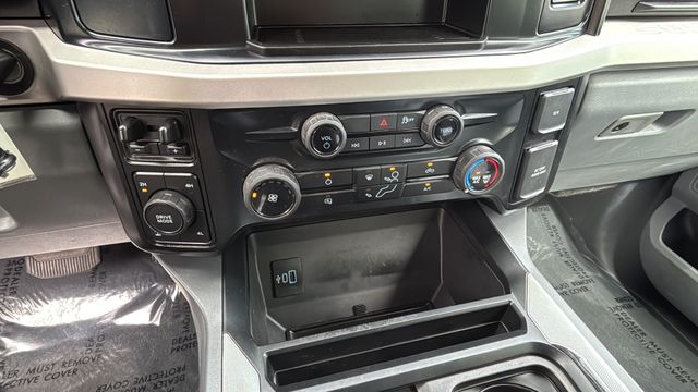 Used 2025 White Ford XLT image 29