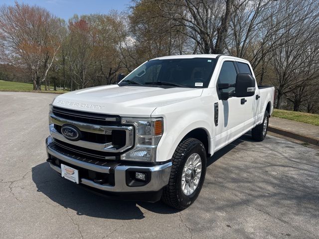 Used 2020 White Ford XLT image 3