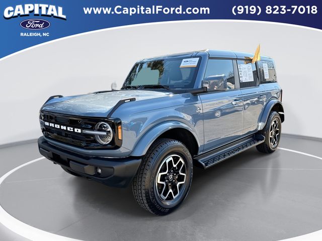 2025 Ford Bronco Outer Banks 4-Door 4WD