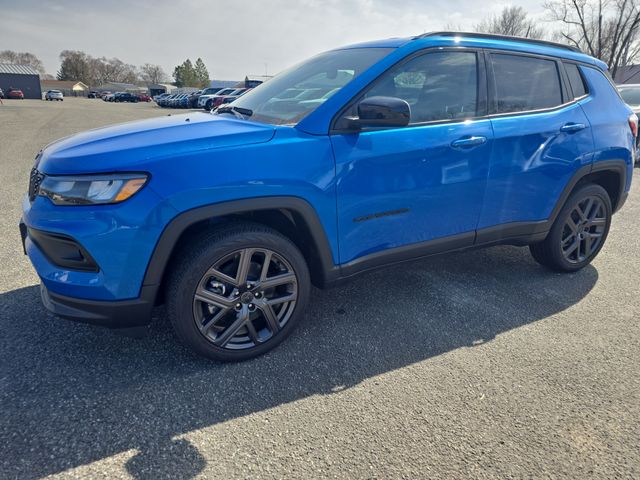 Hydro Blue Pearlcoat 2026 Jeep Compass SUV / Crossover Four-Wheel Drive 8-Speed Automatic
