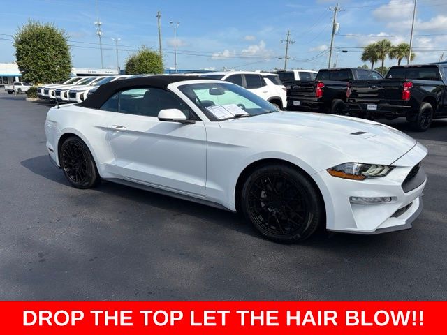 Oxford White 2020 Ford Mustang Convertible Rear-Wheel Drive Automatic
