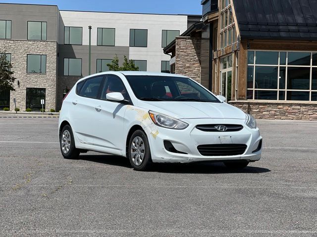2015 Hyundai Accent GS 5-Door 6-Speed Automatic's photo