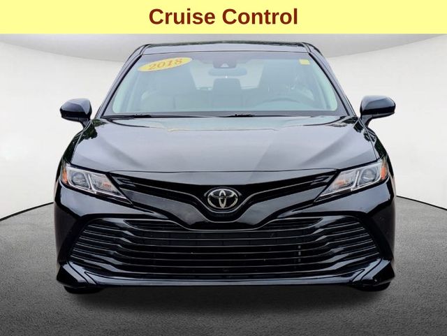 2018 Toyota Camry LE 10