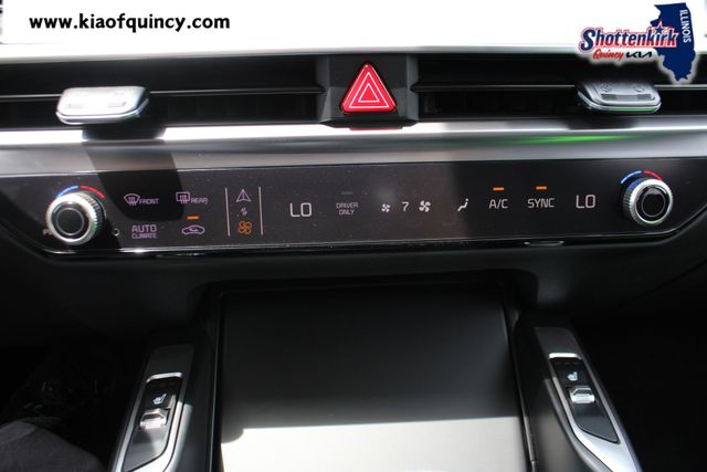 New 2026 Kia Sorento Hybrid SUV