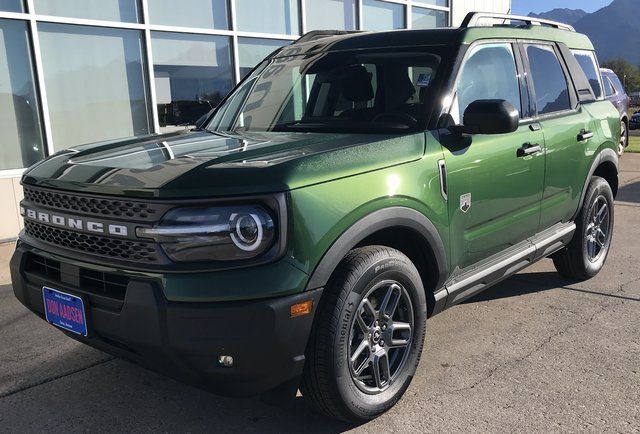 New 2025 Green Ford Big Bend image 3