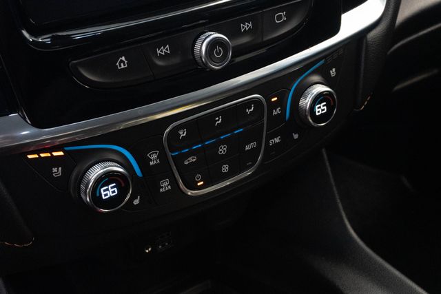 Used 2020 Chevrolet Traverse SUV