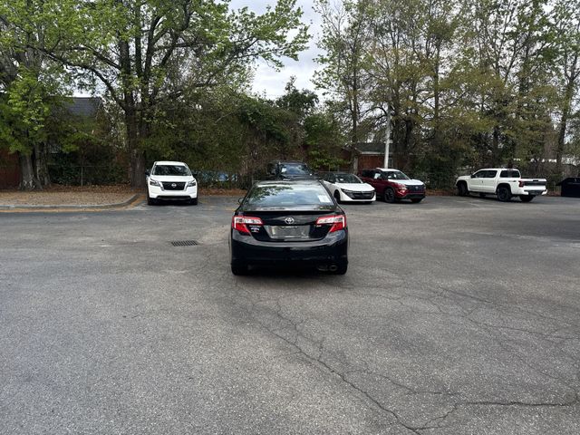 Used 2013 Black Toyota SE image 6