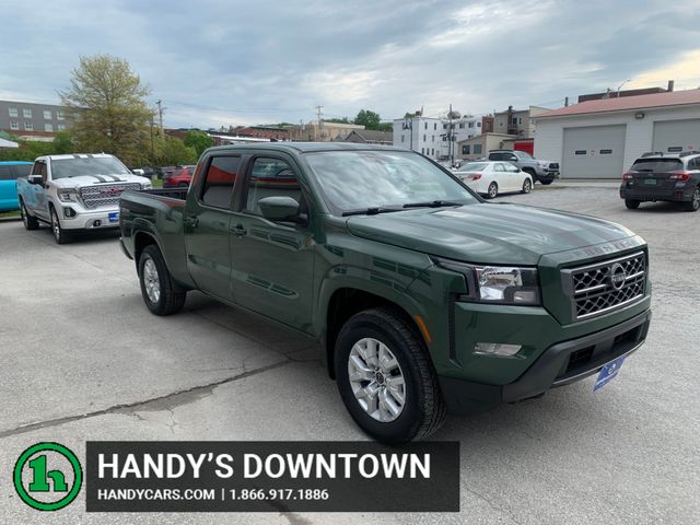2023 Nissan Frontier SV Crew Cab 4X4 LWB's photo