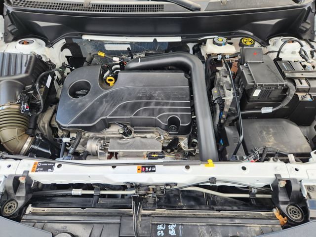 2024 Chevrolet Equinox LT White at Classic Elite Chevrolet Hwy 6