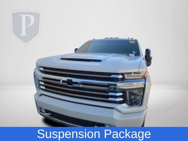 2022 Chevrolet Silverado 2500HD High Country 13