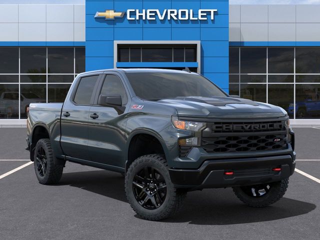 2025 Chevrolet Silverado 1500 Custom Trail Boss 2