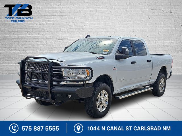 Bright White Clearcoat 2023 RAM 2500 Pickup Truck Four-Wheel Drive 6-Speed Automatic