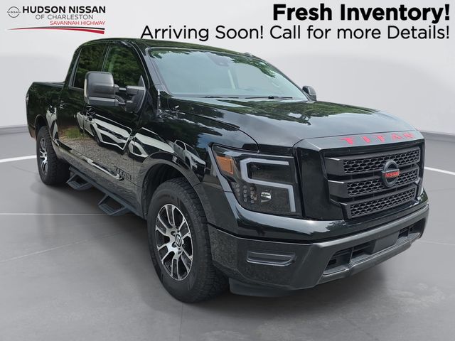 2021 Nissan Titan SV Crew Cab RWD