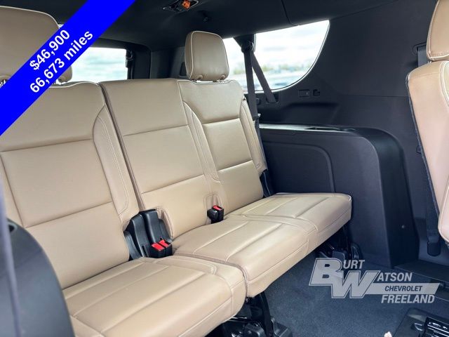 2021 Chevrolet Suburban Premier photo