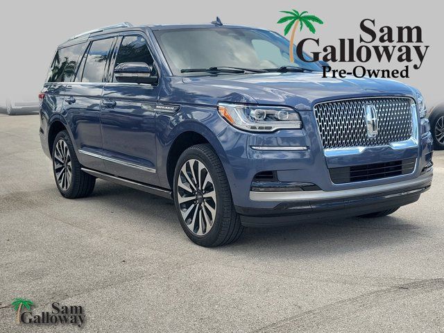 Blue Metallic 2023 Lincoln Navigator Reserve 4WD SUV / Crossover Four-Wheel Drive Automatic