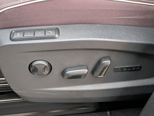 2025 Volkswagen ID. Buzz PRO S - Photo 11