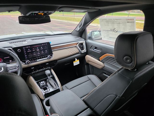 2026 GMC Canyon Denali, 4WD