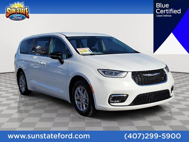 Bright White Clearcoat 2024 Chrysler Pacifica Minivan Front-Wheel Drive 9-Speed Automatic