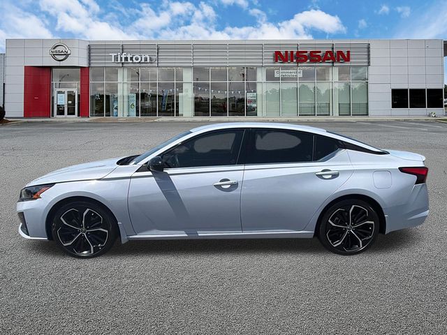 Used 2023 Nissan Altima Sedan