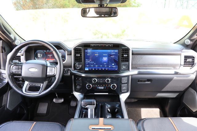 2023 Ford F-150 Platinum - 11