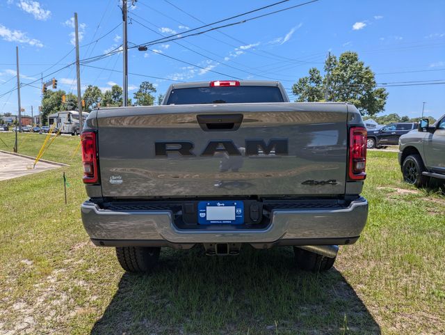 2026 Ram 2500 Black Express Crew Cab 4x4 6'4" Box