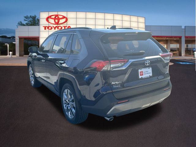 2020 Toyota RAV4 Limited 29