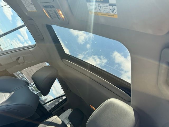 2021 Gray Toyota Highlander XLE AWD SUV