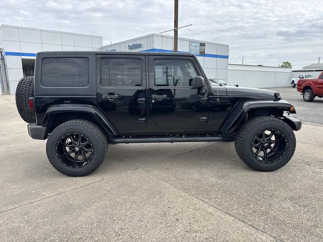 2014 Jeep Wrangler Unlimited Rubicon - 5