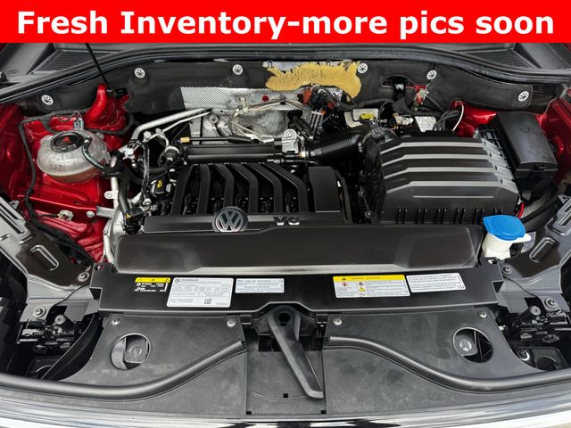 2022 Volkswagen Atlas 3.6L V6 SEL Premium R-Line Red at DeMontrond Auto Country