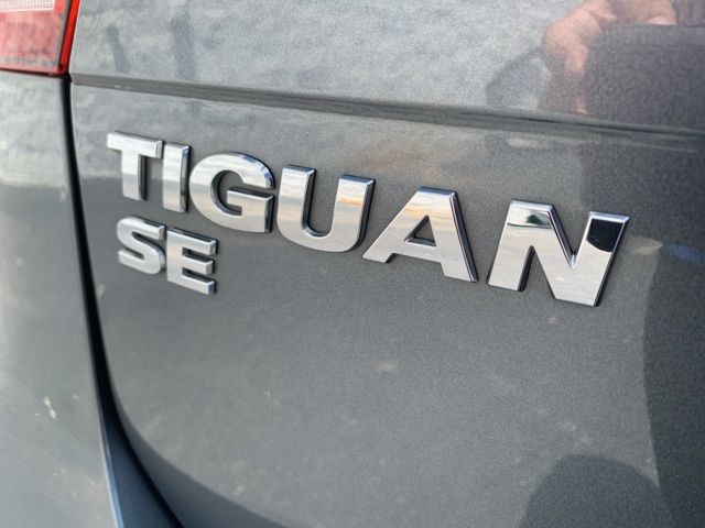 2018 Volkswagen Tiguan 2.0T SE photo