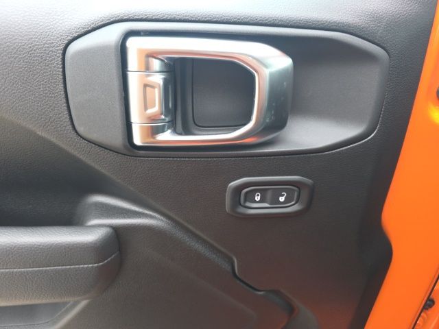 2025 Jeep Wrangler Sport - Joose exterior view 12